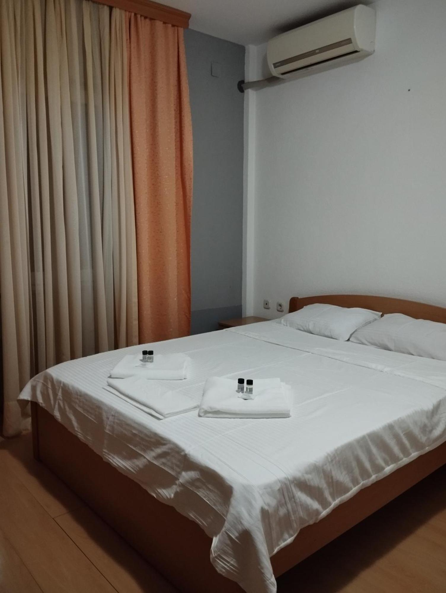 Hotel Ariston Struga Dış mekan fotoğraf